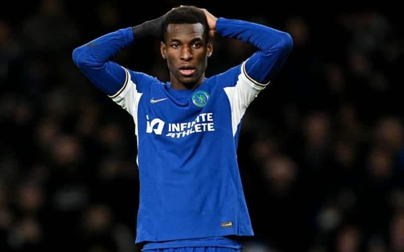 Nicolas Jackson, ngôi sao trẻ của Chelsea, là một lựa chọn hấp dẫn tại SV88